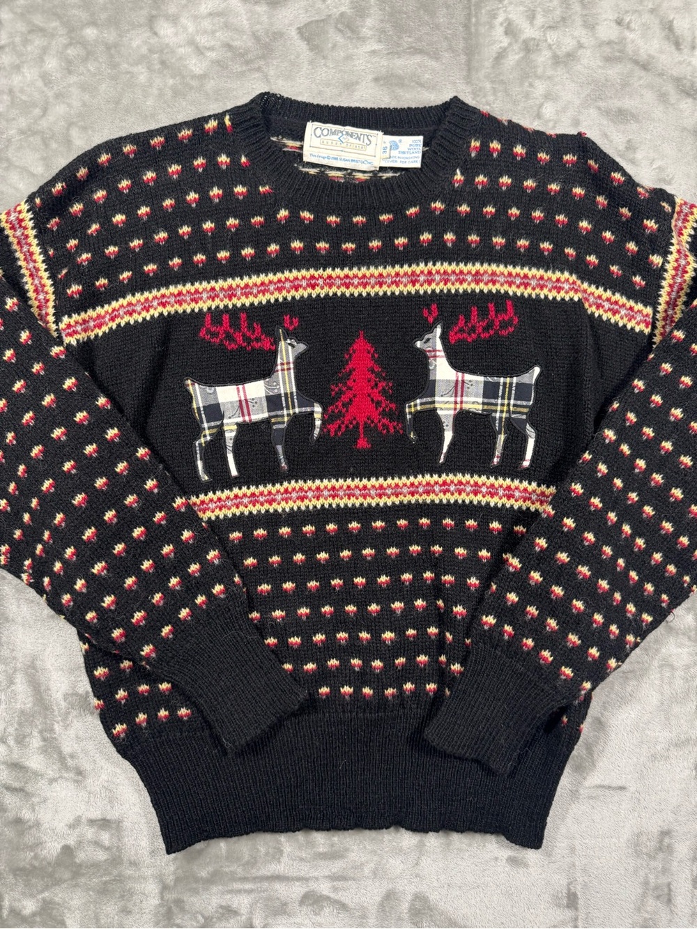 Vintage Susan Bristol Sweater Wool Red Christmas Deer Size 36 (Small)